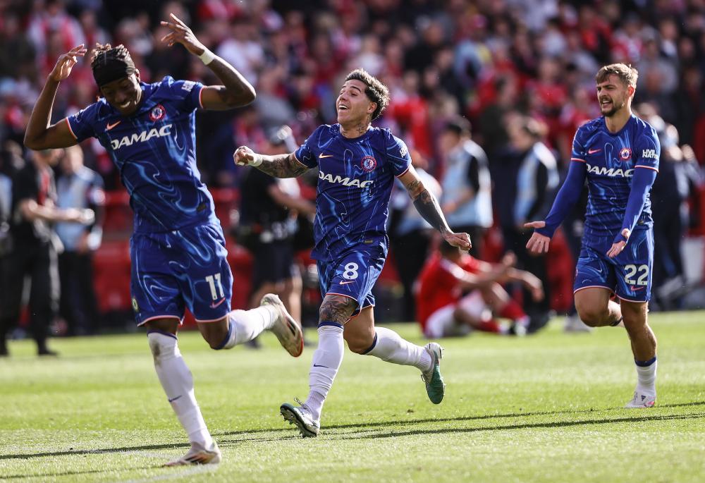 世界杯史话01：世界上第一场国际足球比赛是什么时候打的？